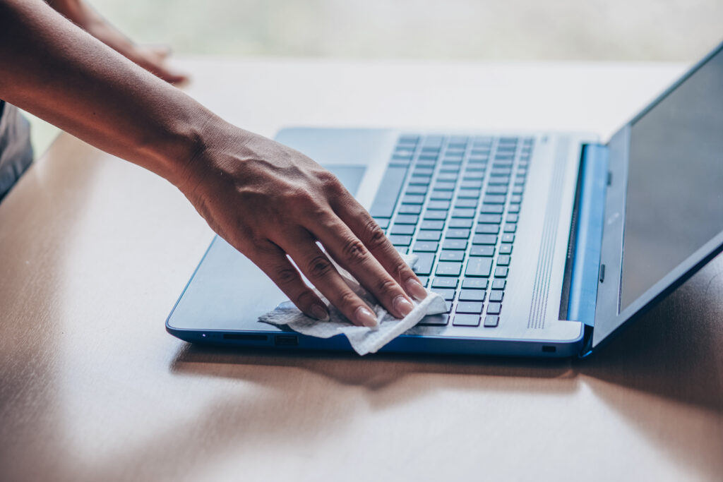 nettoyage clavier ordinateur